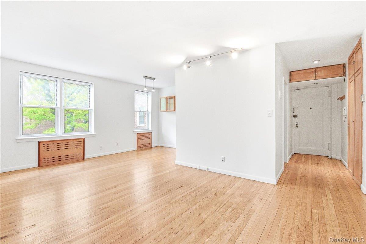 65-45 Yellowstone Boulevard, Unit 2A photo 13