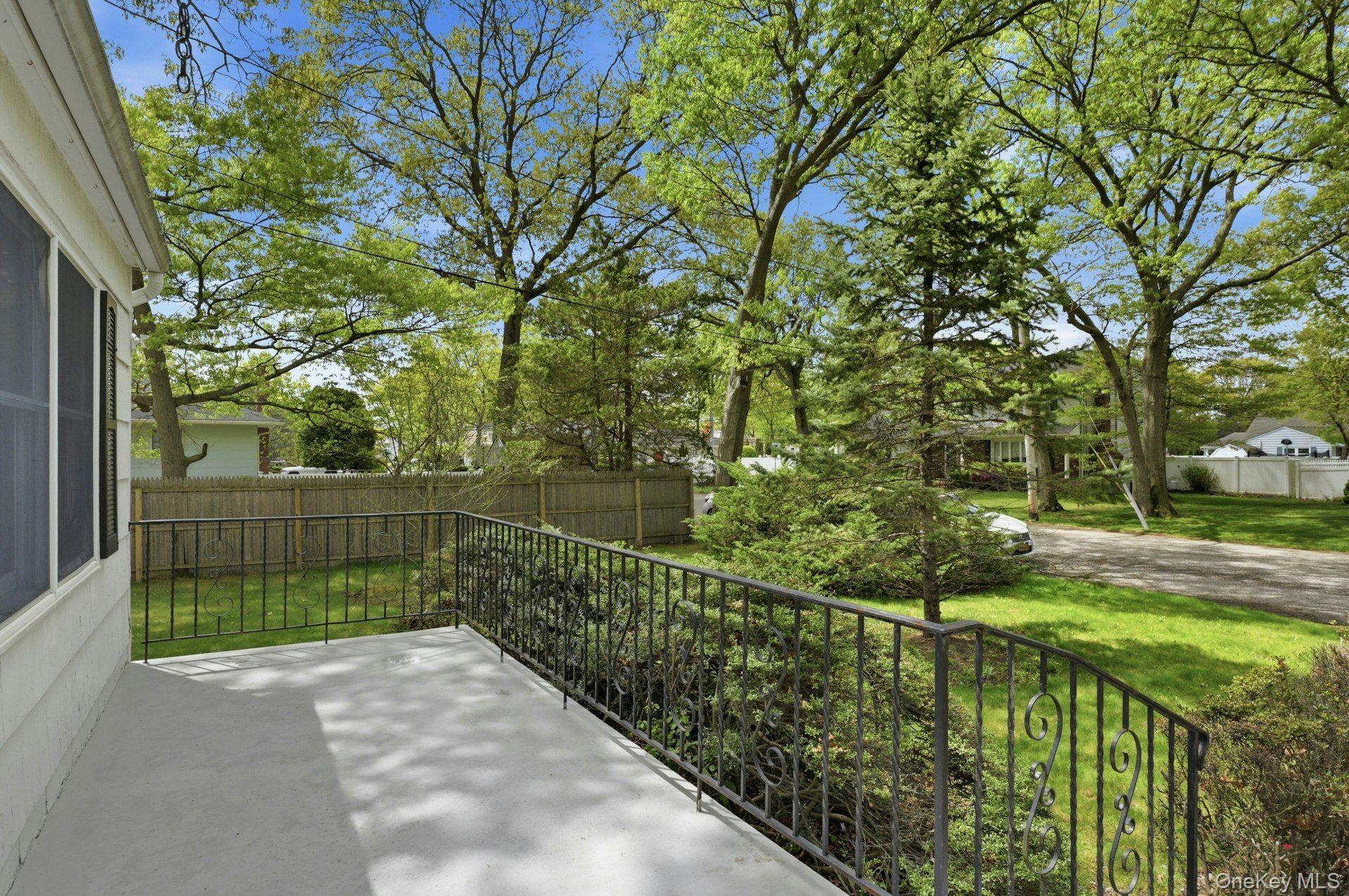 100 Avenue B – For Sale photo 3