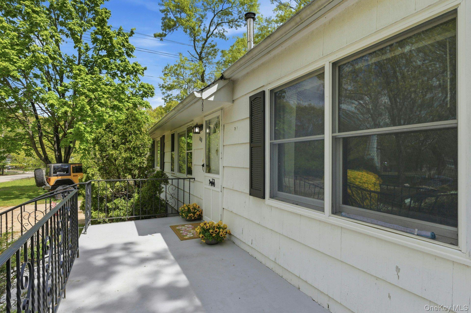 100 Avenue B – For Sale photo 4