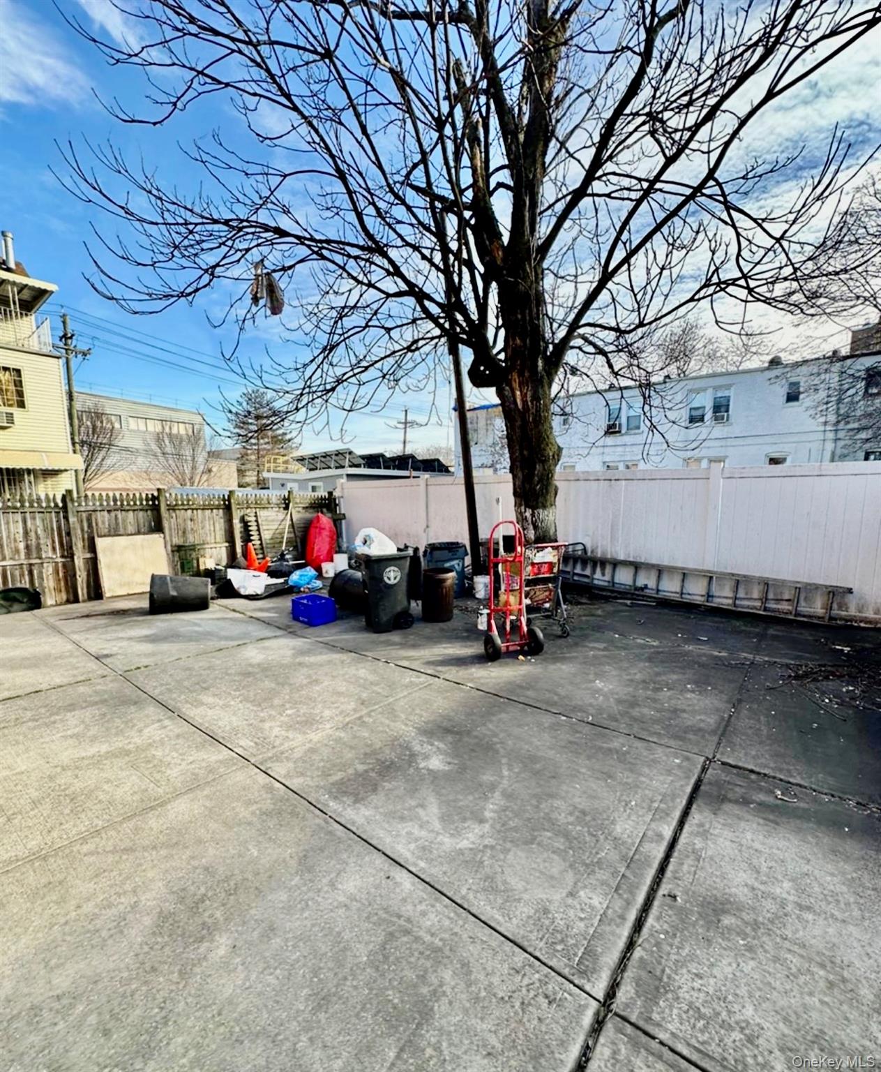 2266 Seward Avenue – For Sale photo 7