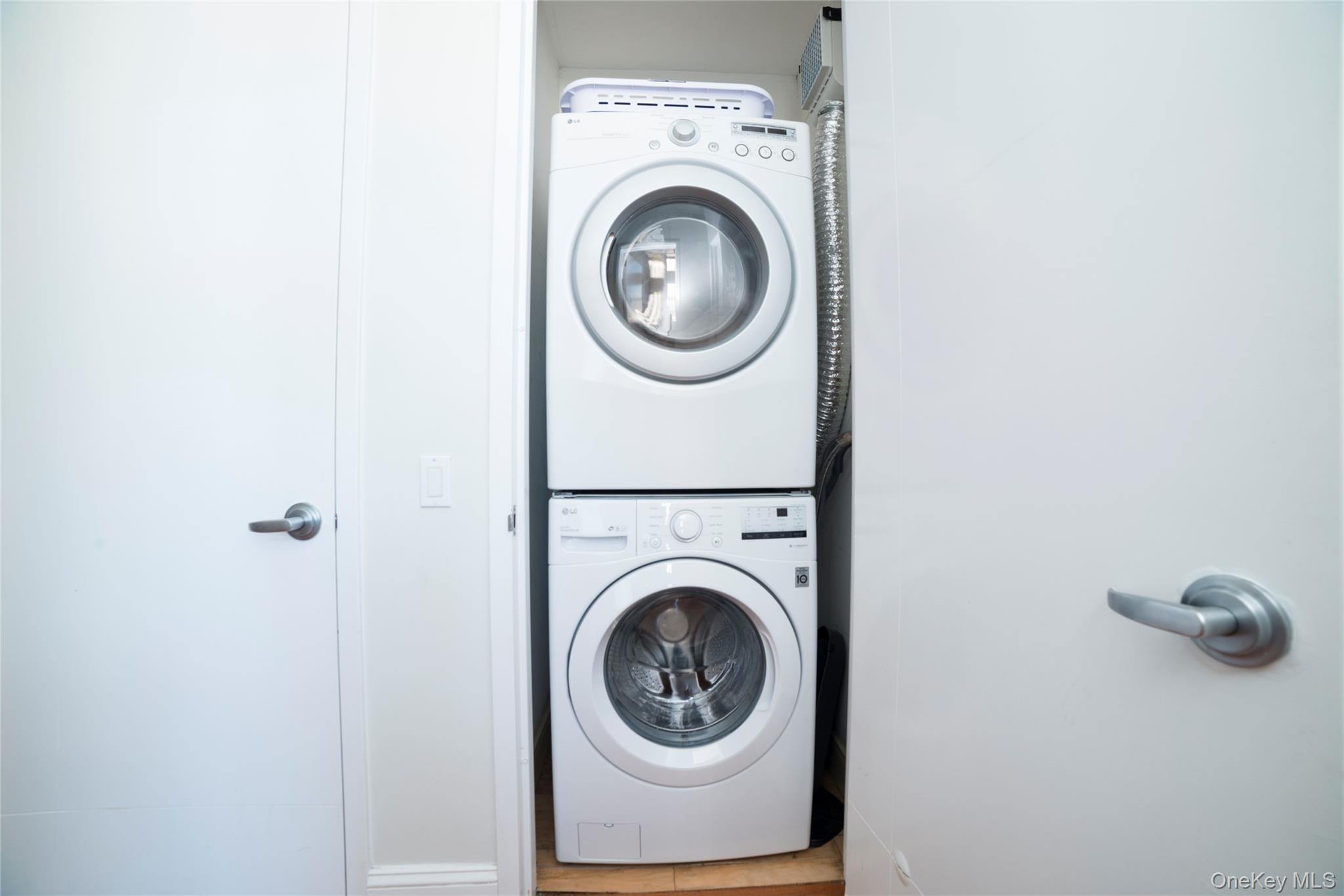 25 Leroy Place, Unit 501 photo 12