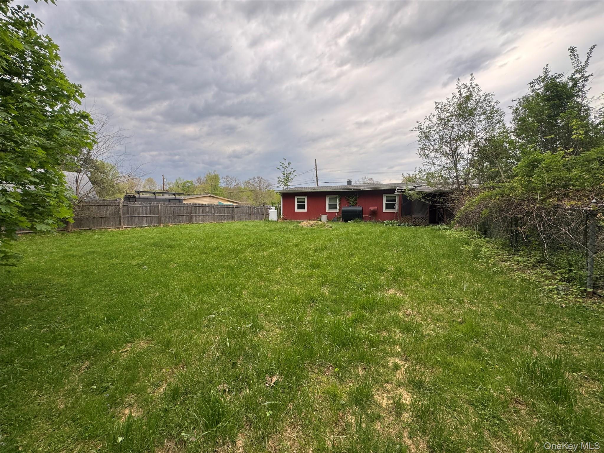 12 Park Circle – For Sale photo 3