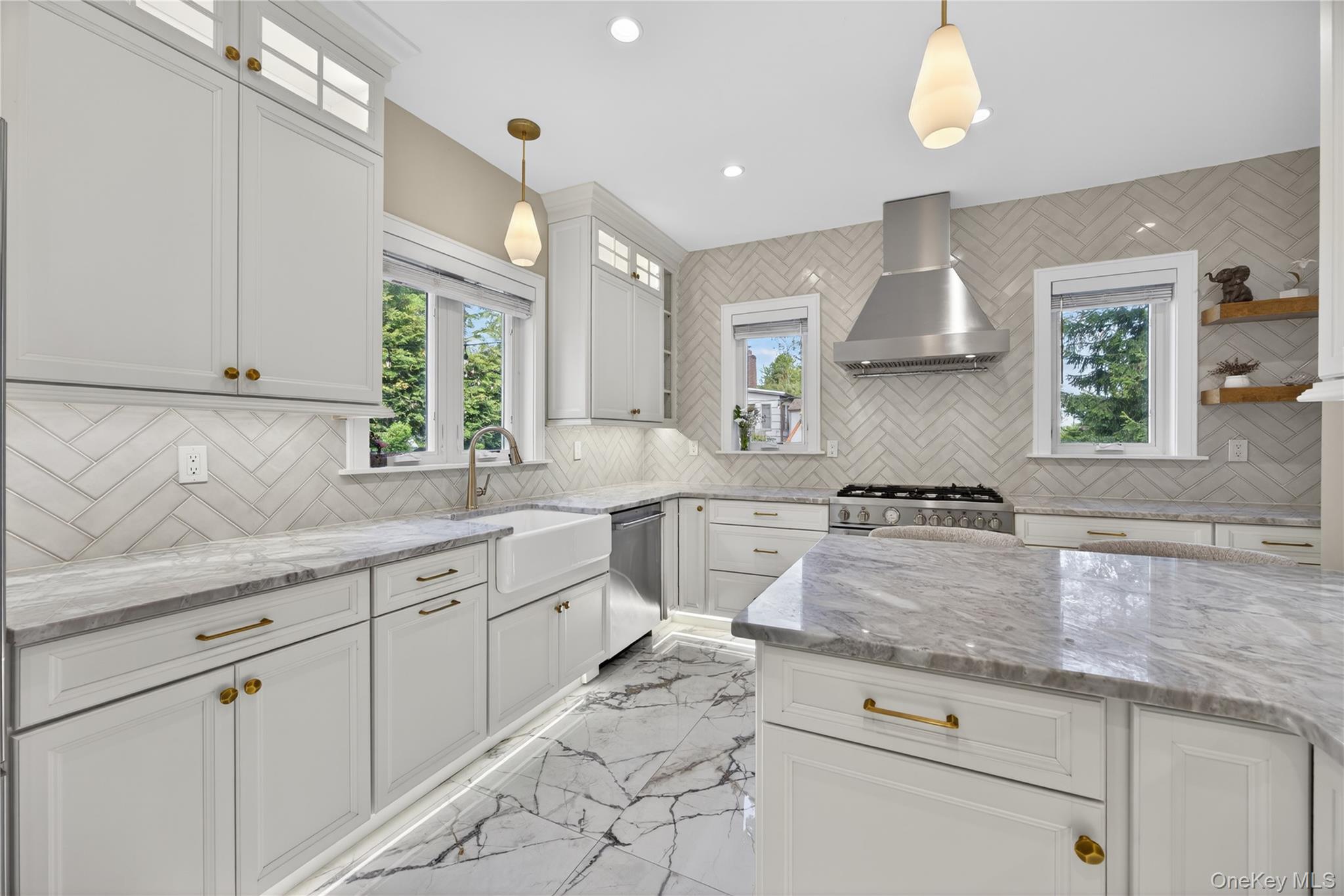 109 W Park Avenue – For Sale photo 11