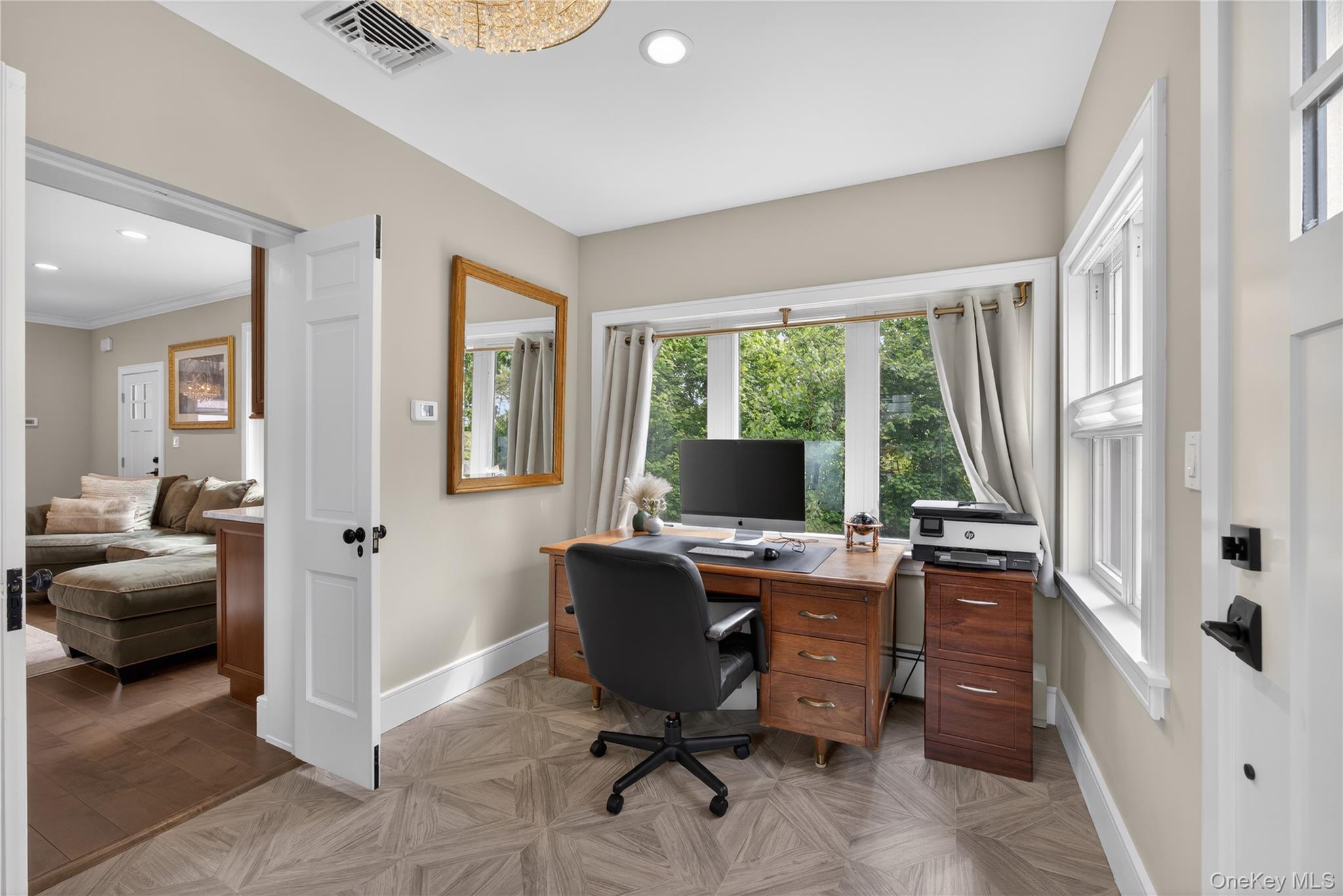 109 W Park Avenue – For Sale photo 22