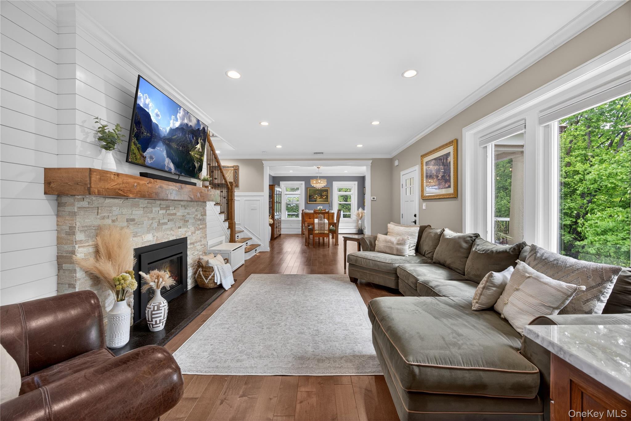 109 W Park Avenue – For Sale photo 21