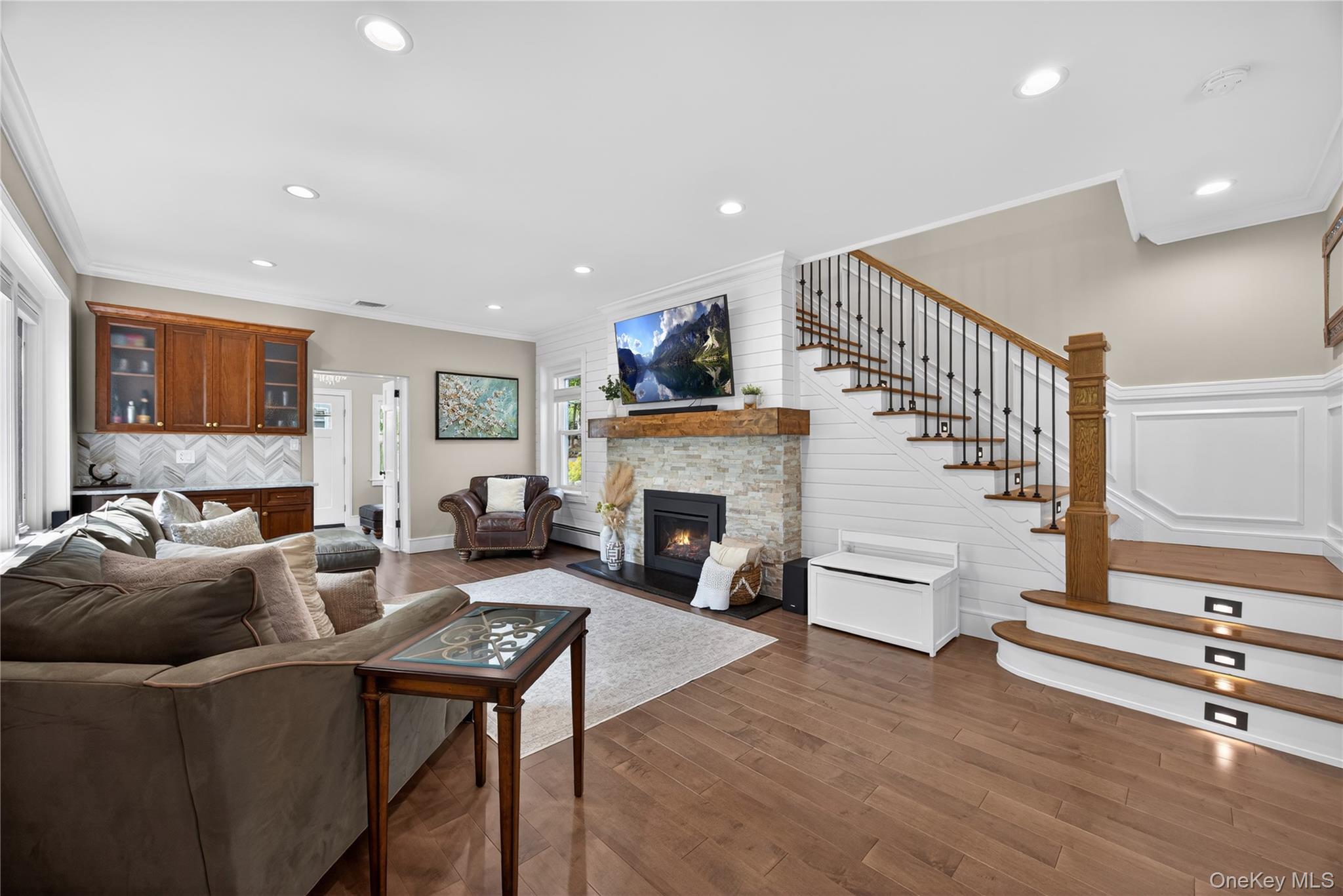 109 W Park Avenue – For Sale photo 20