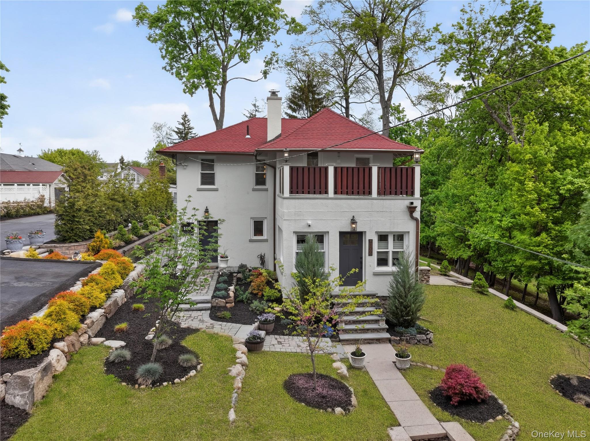 109 W Park Avenue – For Sale photo 3
