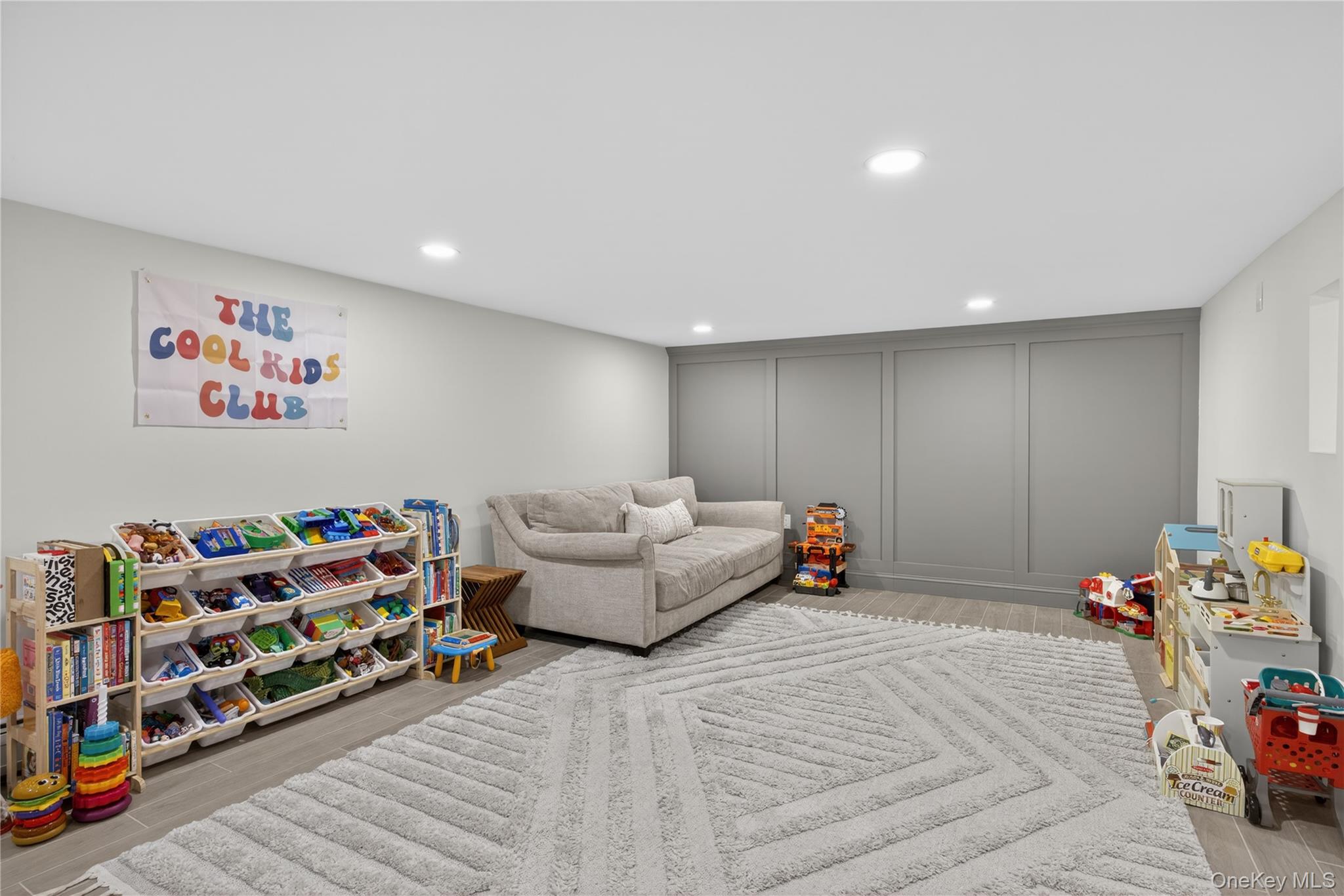 109 W Park Avenue – For Sale photo 34
