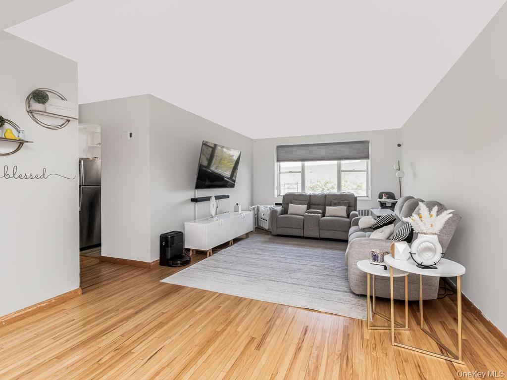 6300 Riverdale Avenue, Unit 3K photo 4