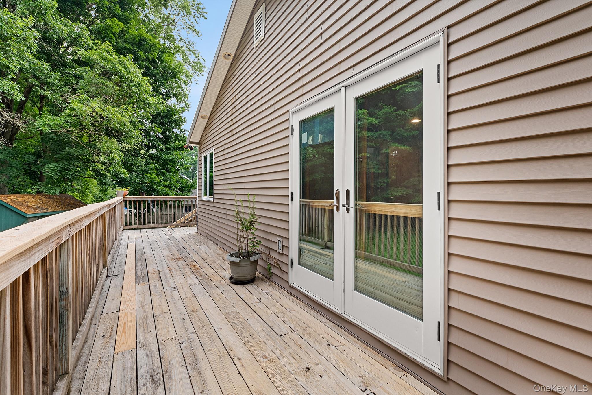 22 Hill View Road – For Sale photo 32