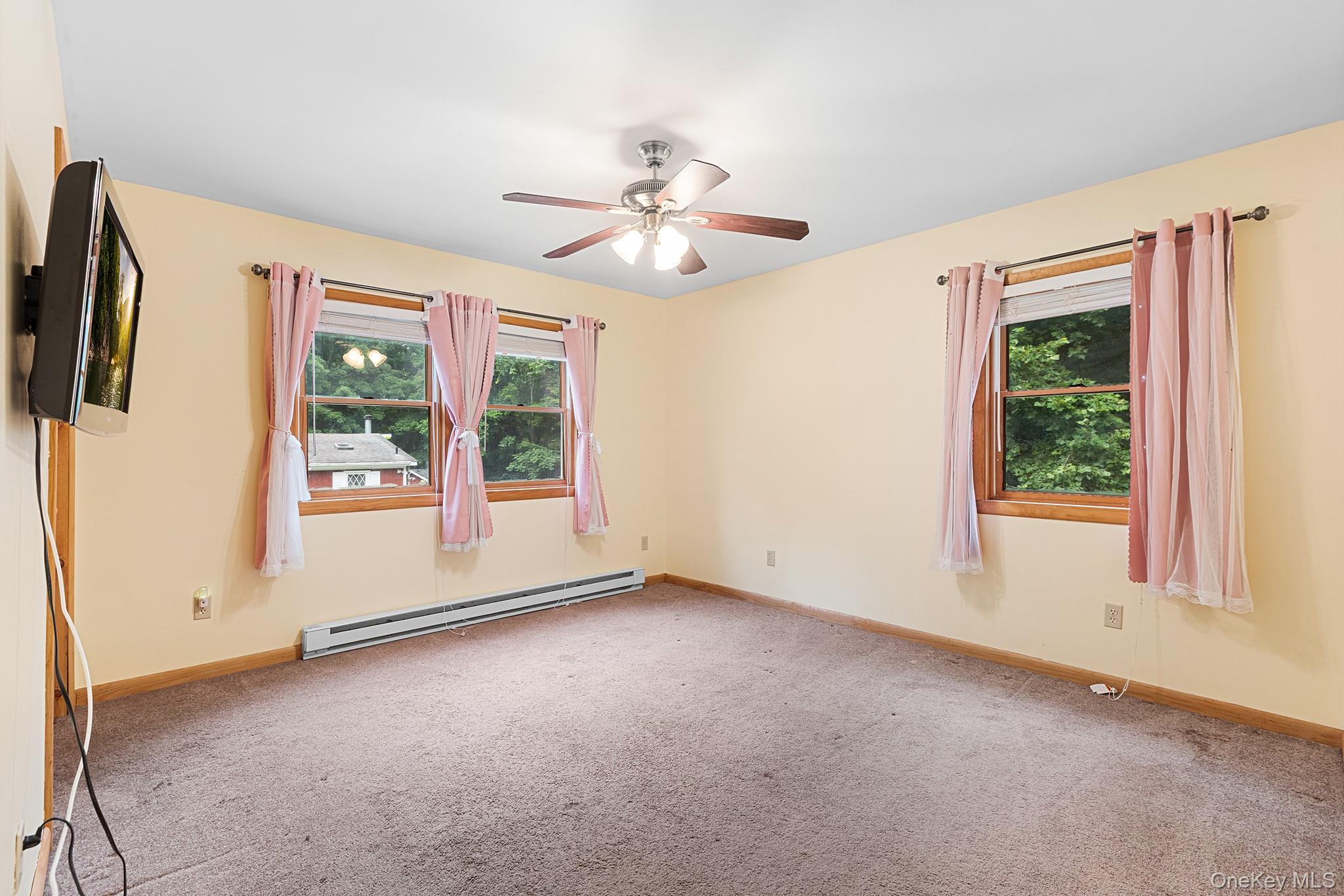 22 Hill View Road – For Sale photo 16