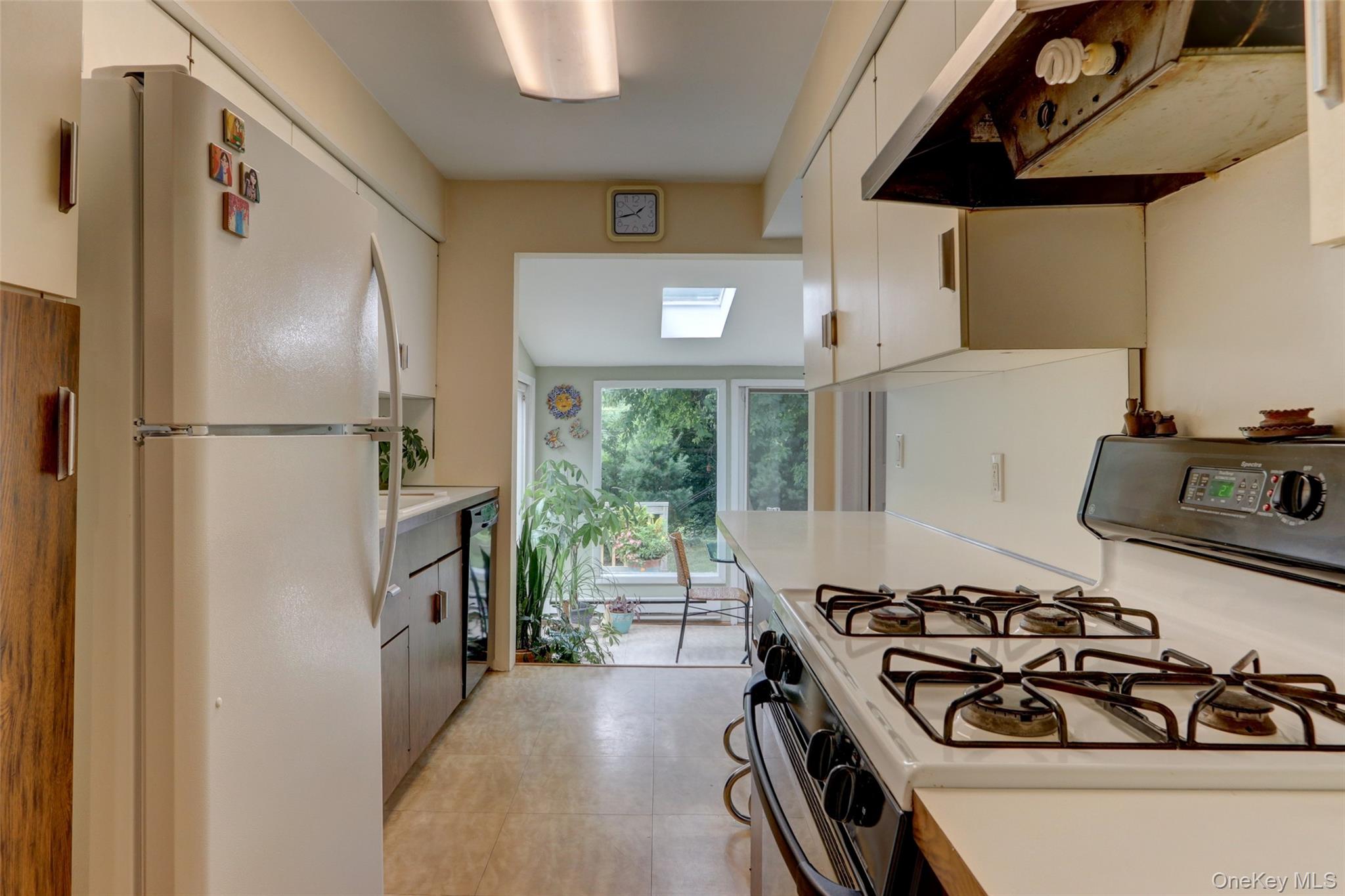 71 Knollwood Road – For Sale photo 14