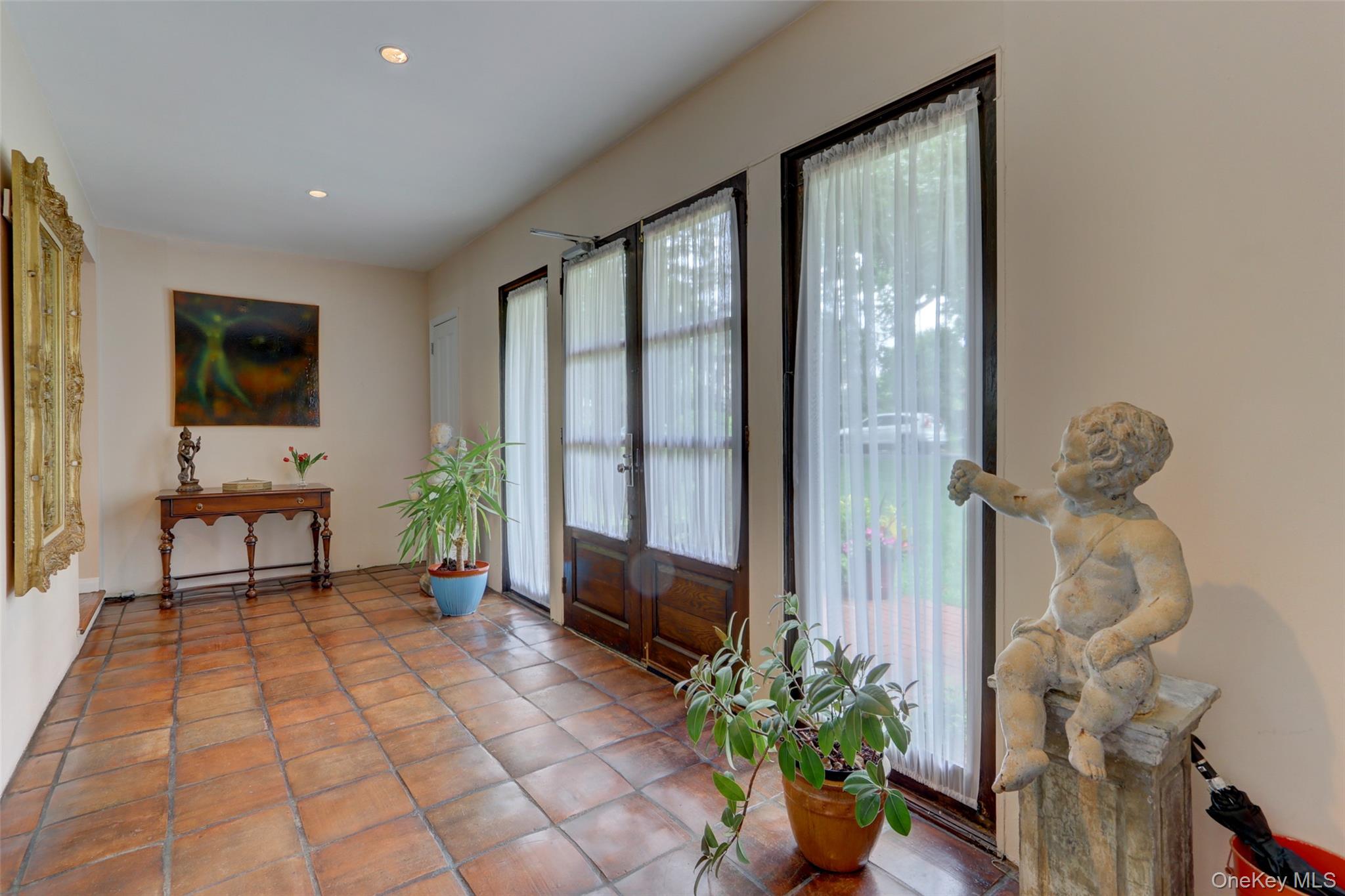 71 Knollwood Road – For Sale photo 2