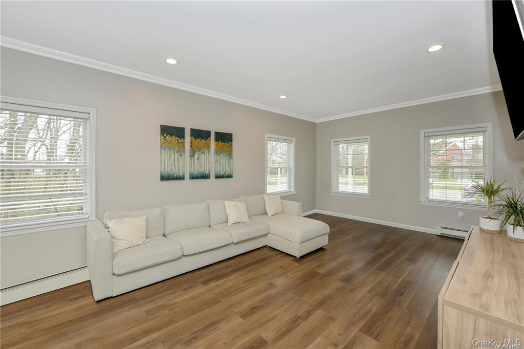 1246 Oakfield Avenue – For Sale photo 6