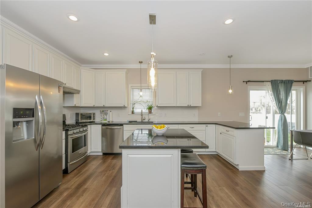 1246 Oakfield Avenue – For Sale photo 8