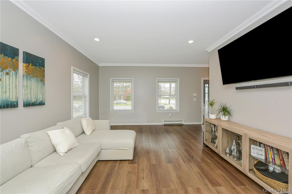 1246 Oakfield Avenue – For Sale photo 5