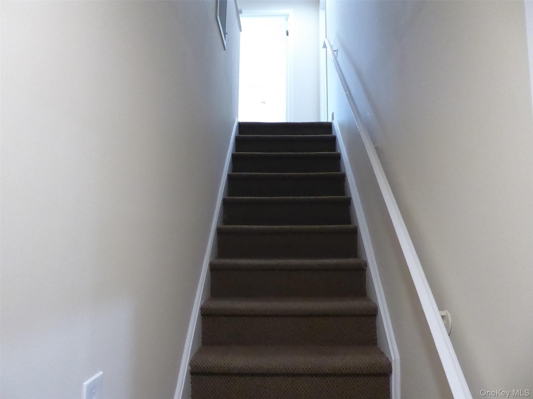 122 Forest Avenue, Unit Rear photo 18