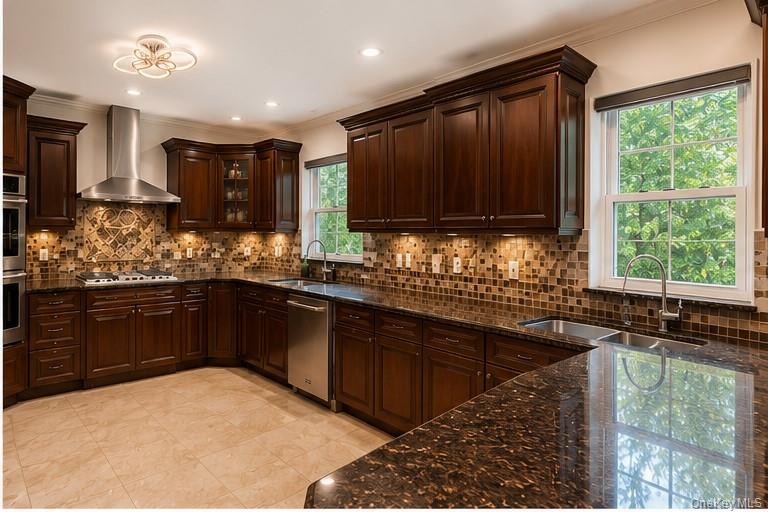 11 Country Hollow – For Sale photo 24