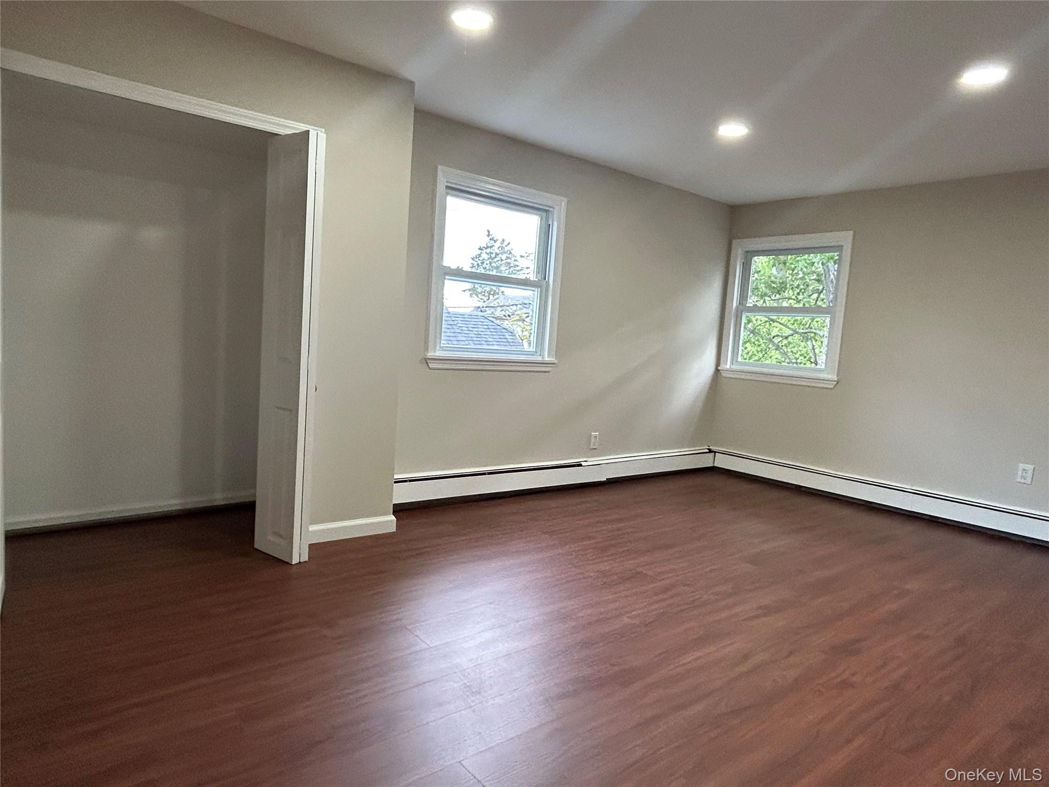 7 Bristol Street – For Sale photo 17