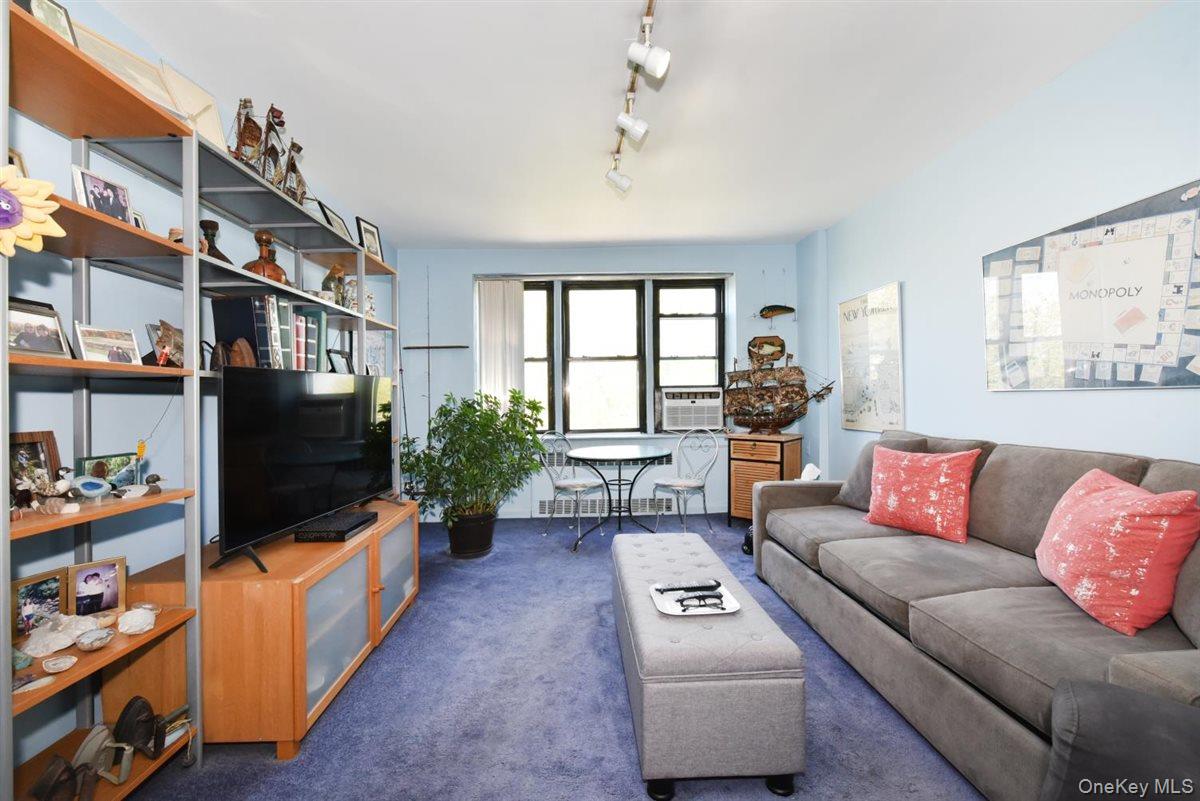 143-50 Hoover Avenue, Unit 416 photo 13