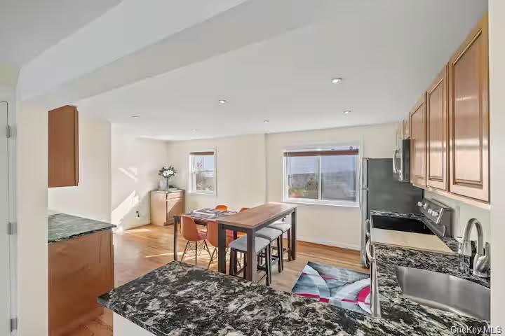 31 Wayne Avenue – For Sale photo 14