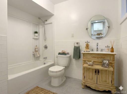 5-15 123rd Street – For Sale photo 8