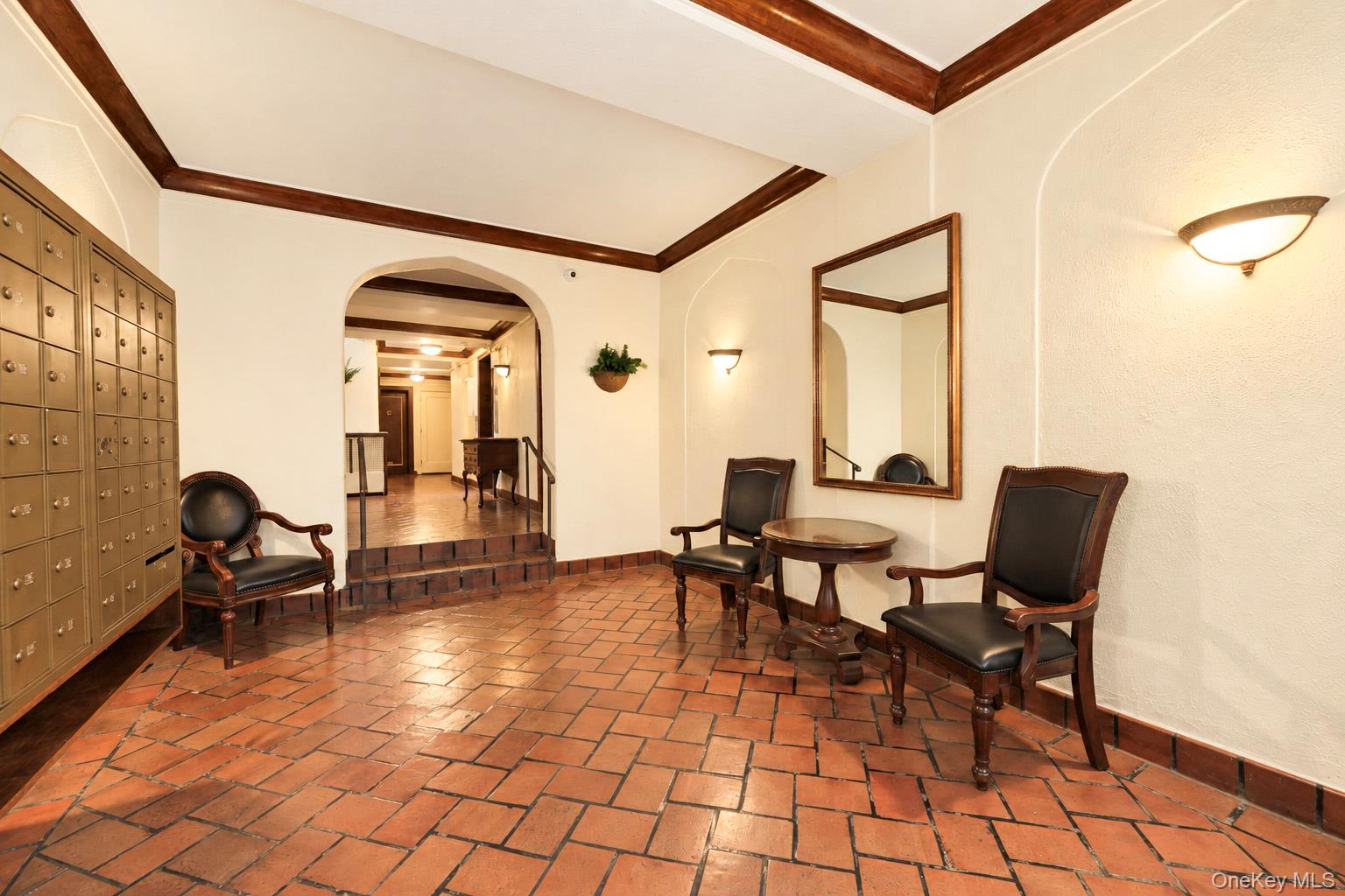 100 Parkway Road, Unit 4C photo 2