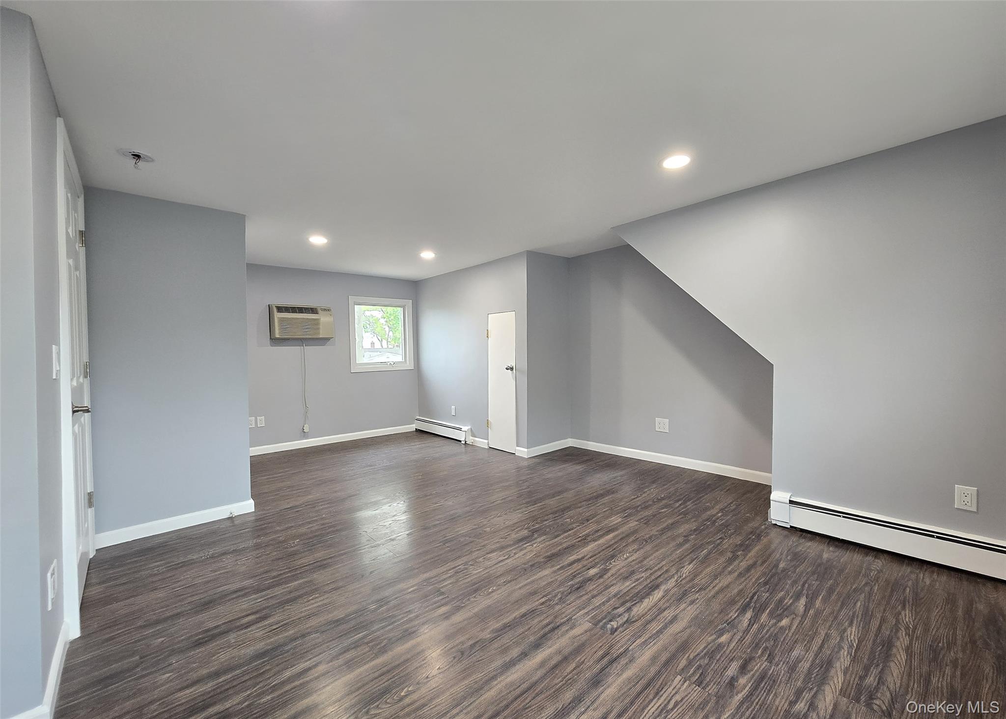 40 Aster Avenue – For Sale photo 9