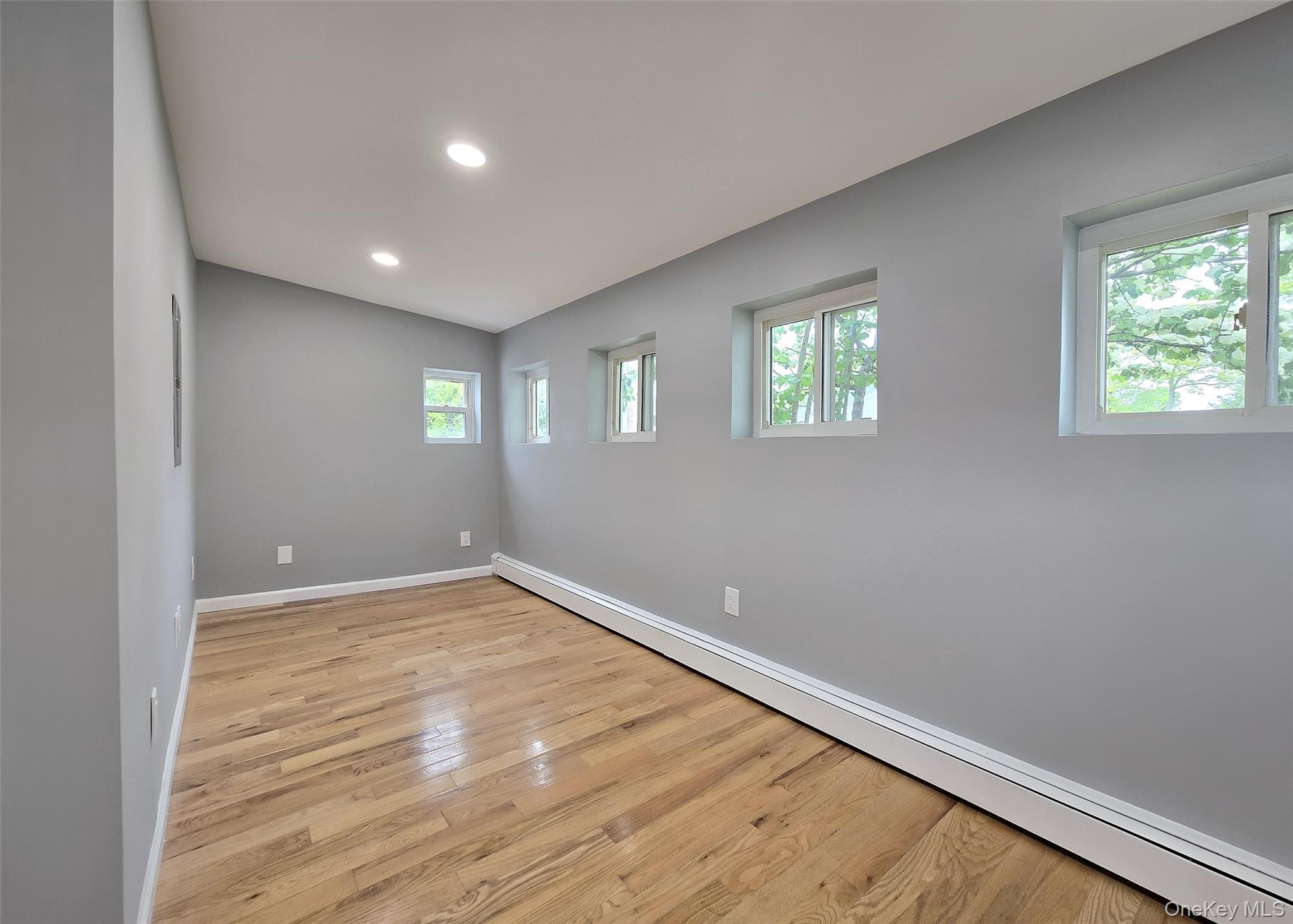 40 Aster Avenue – For Sale photo 6