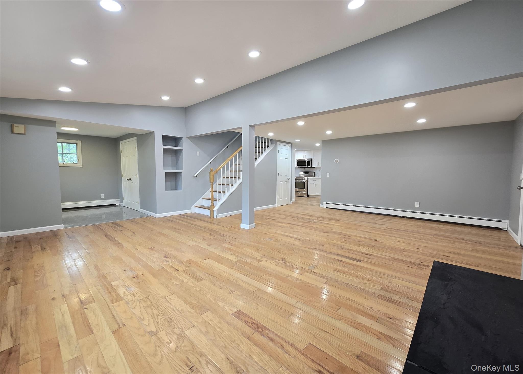 40 Aster Avenue – For Sale photo 3