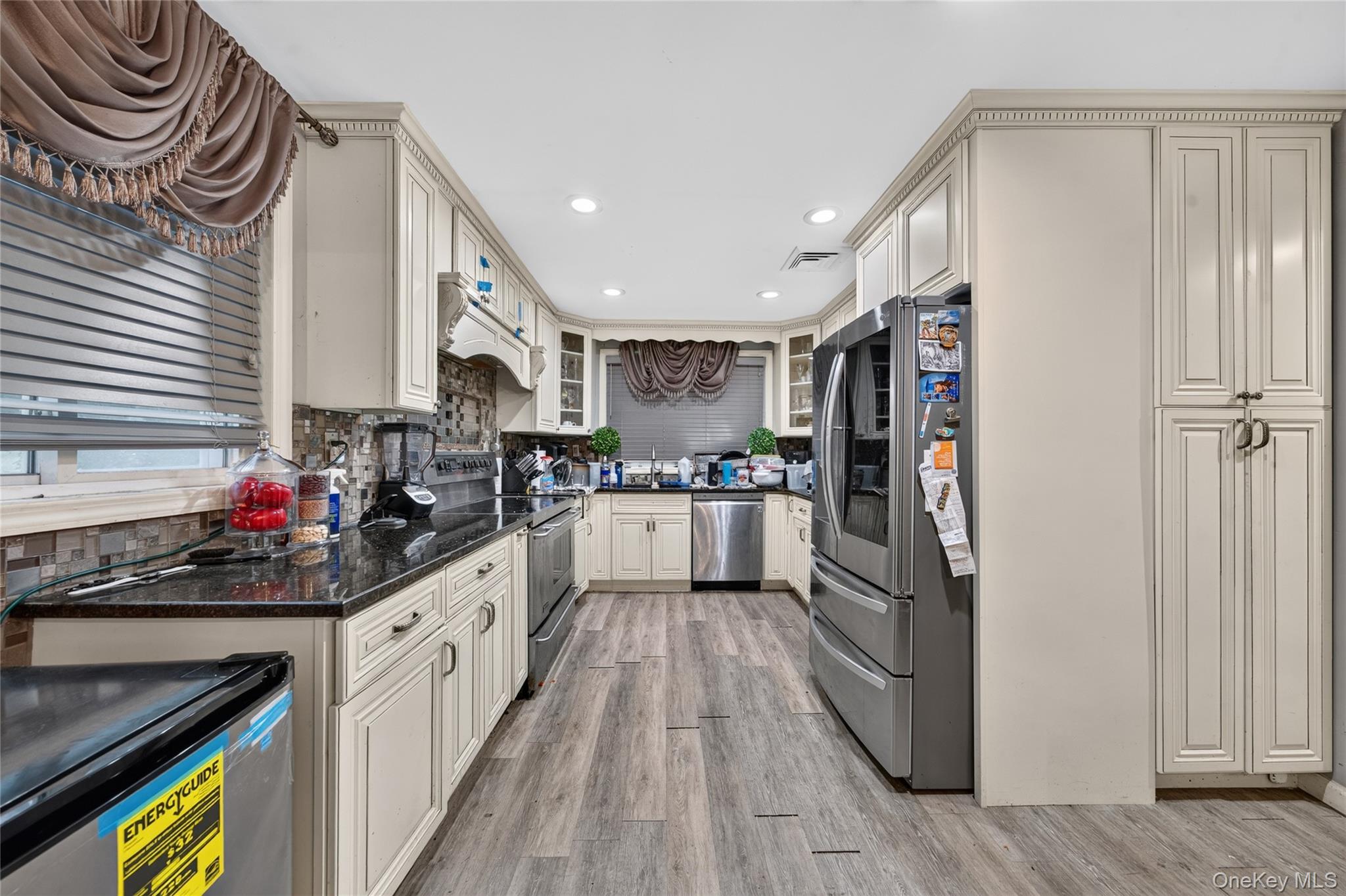 445 Nassau Boulevard – For Sale photo 5