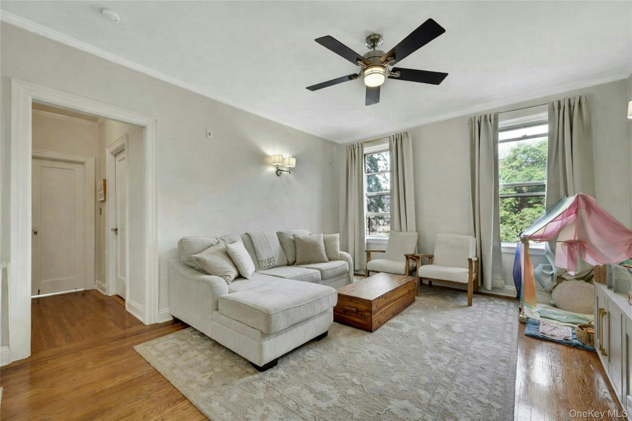 472 Gramatan Avenue, Unit A3 photo 10