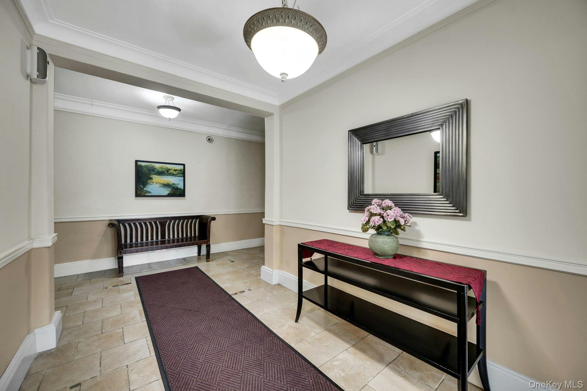 472 Gramatan Avenue, Unit A3 photo 7