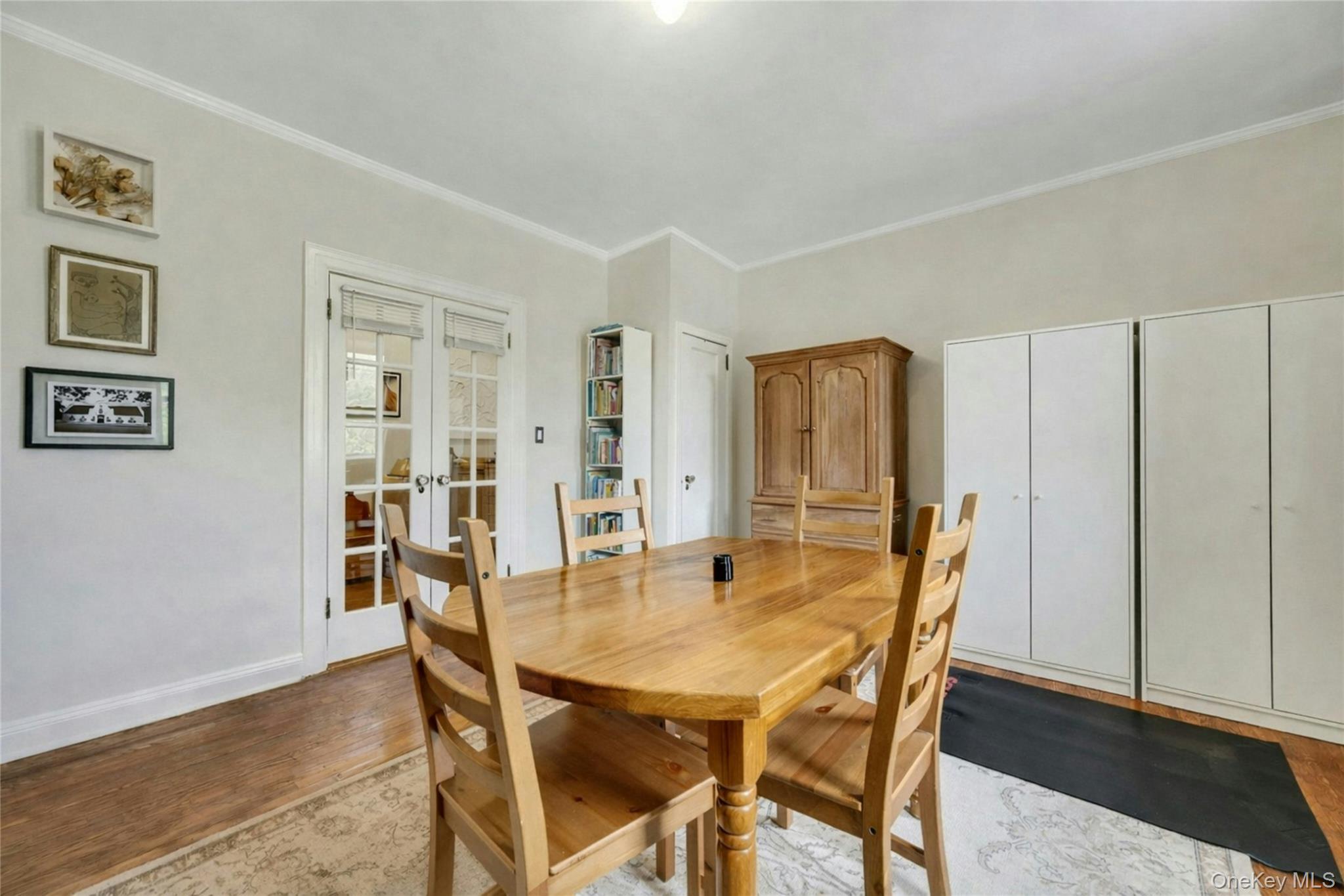 472 Gramatan Avenue, Unit A3 photo 5
