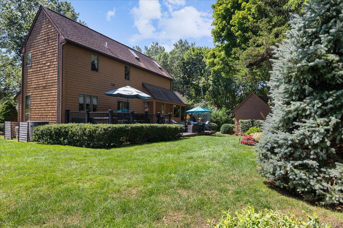 595 Greenfields Lane – For Sale photo 35