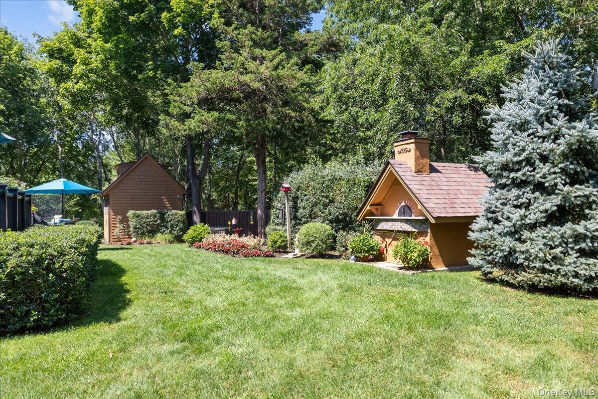 595 Greenfields Lane – For Sale photo 36