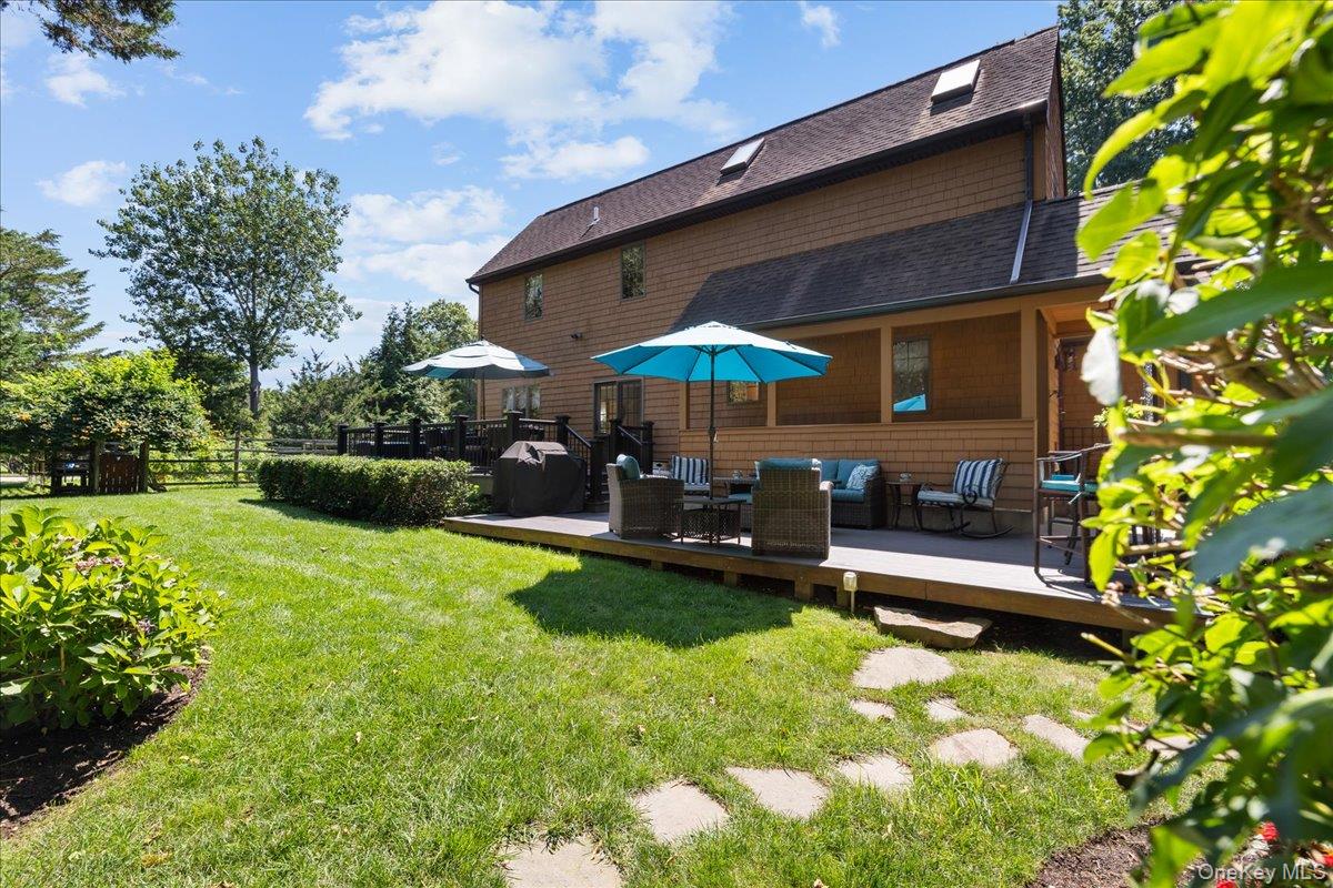 595 Greenfields Lane – For Sale photo 26