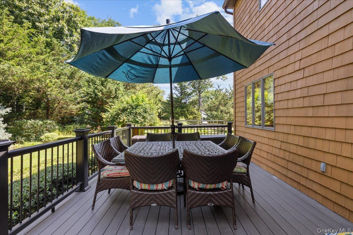 595 Greenfields Lane – For Sale photo 30