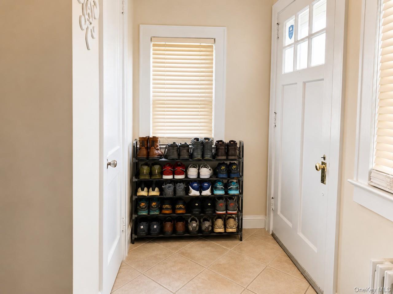 468 W Clarkstown Road – For Sale photo 15