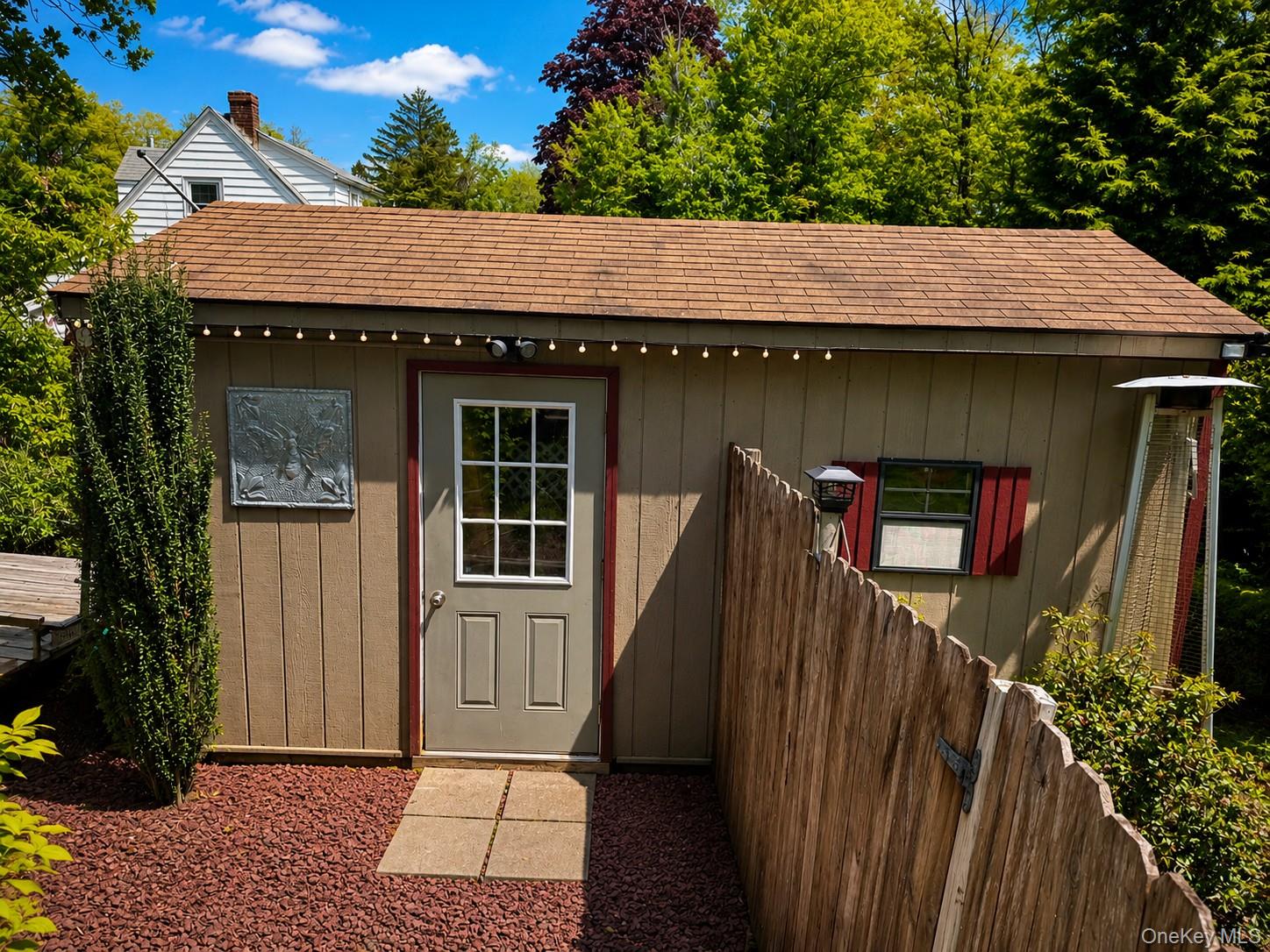 468 W Clarkstown Road – For Sale photo 25