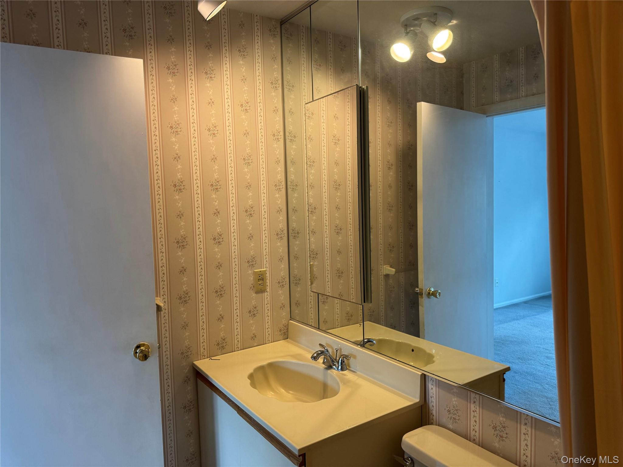 24 Olde Wagon Road – For Sale photo 34