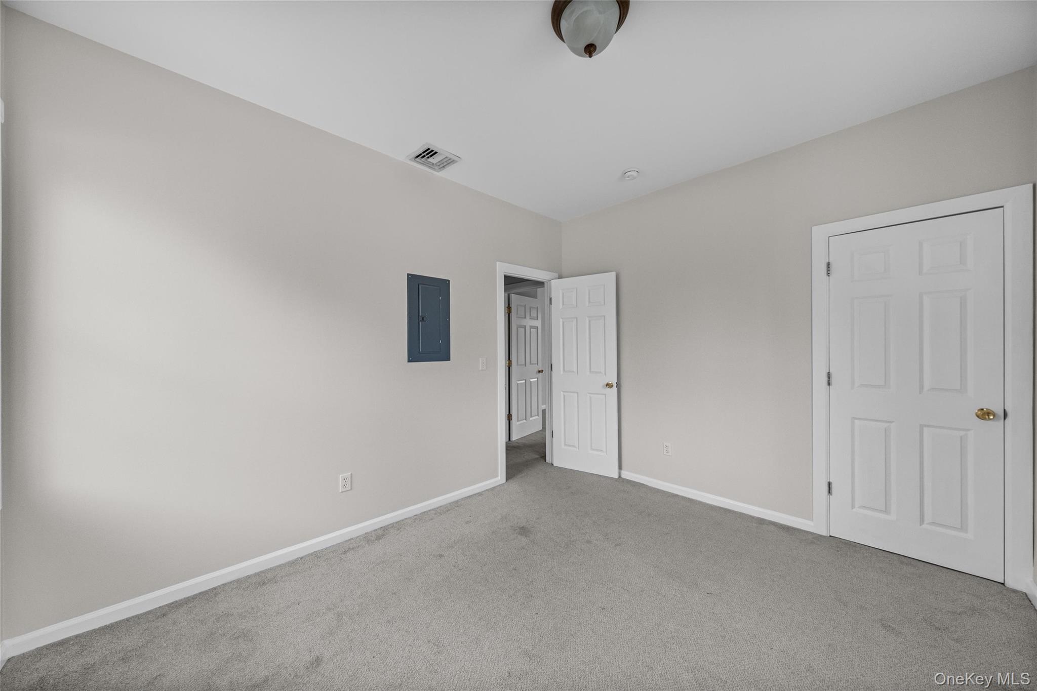1-18 Willow Way, Unit 7 photo 13