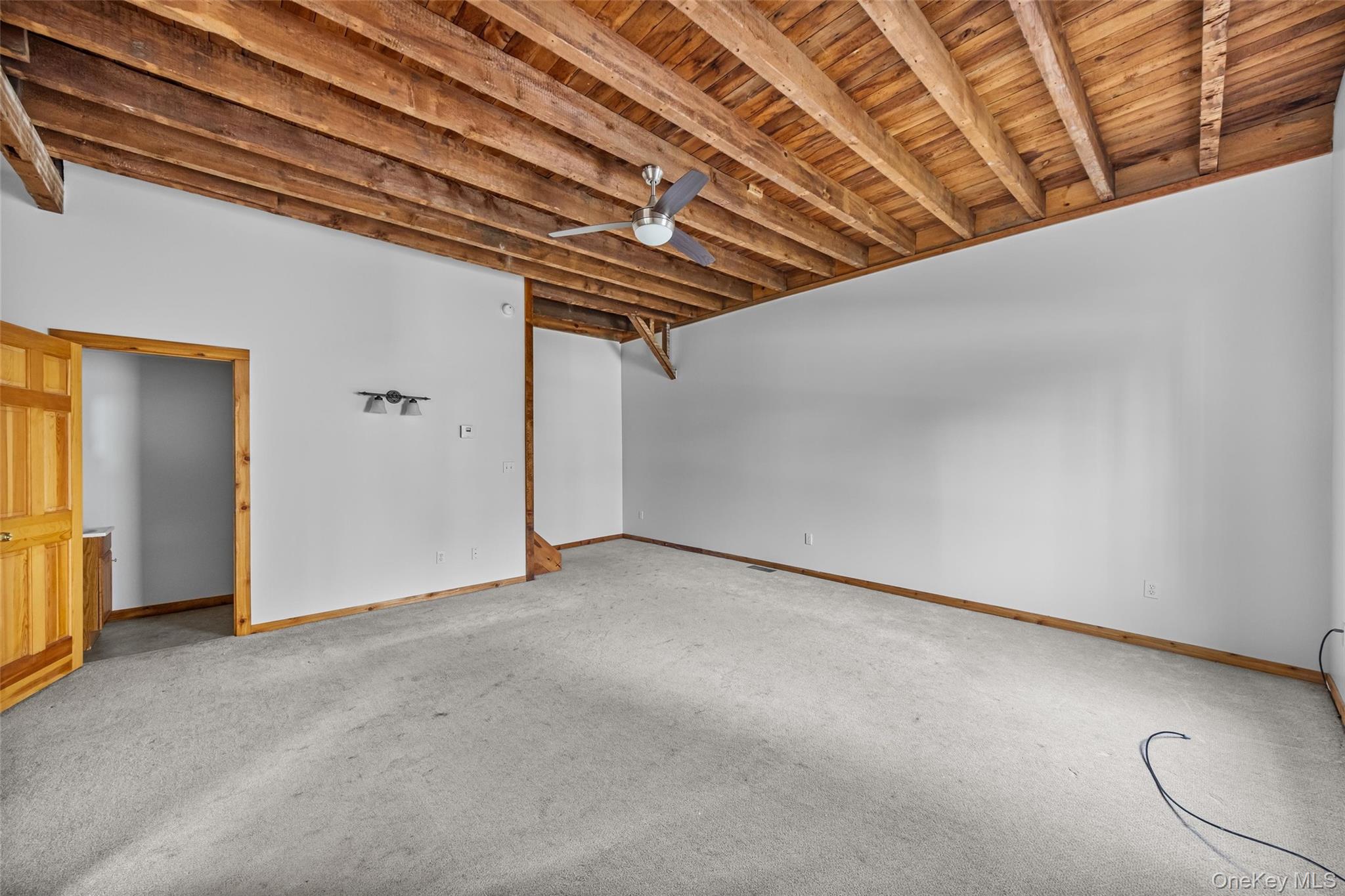 1-18 Willow Way, Unit 7 photo 3