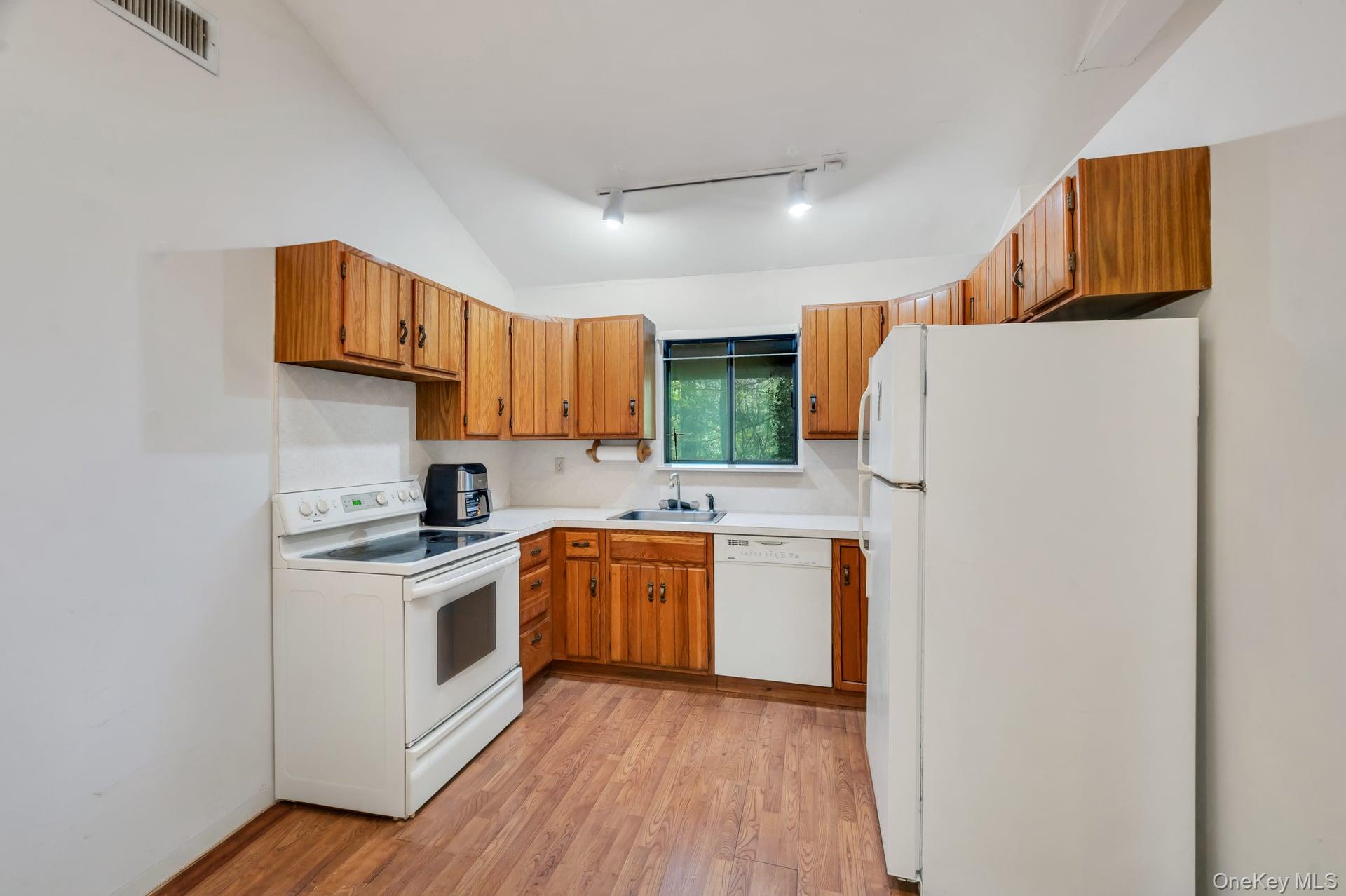 179 Gnarled Hollow Road – For Sale photo 31