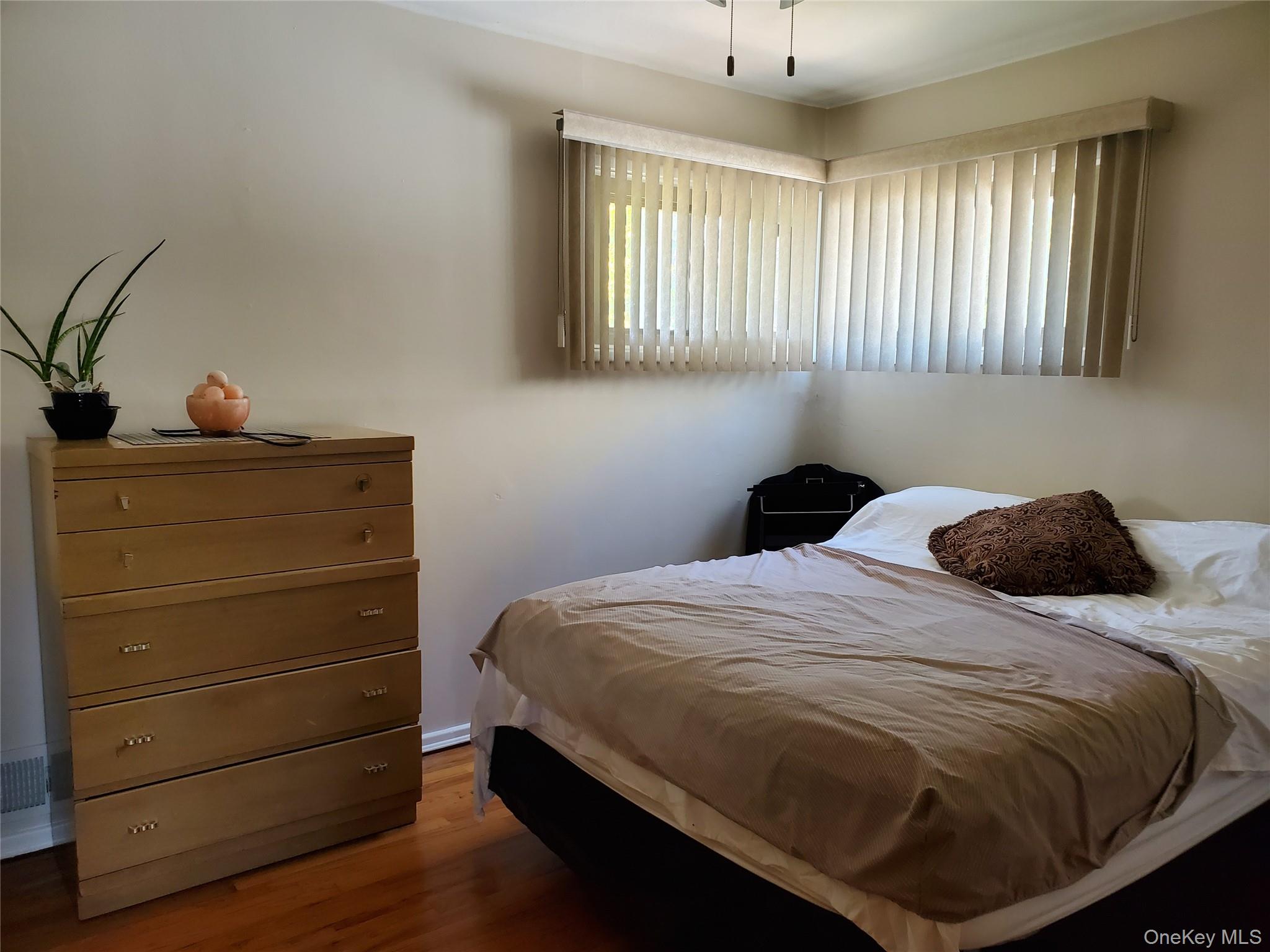 5 Columbia Road – For Sale photo 13