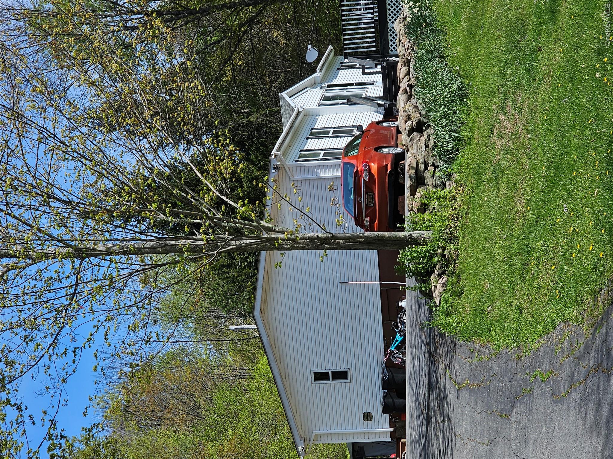 211 Cole Road – For Sale photo 2