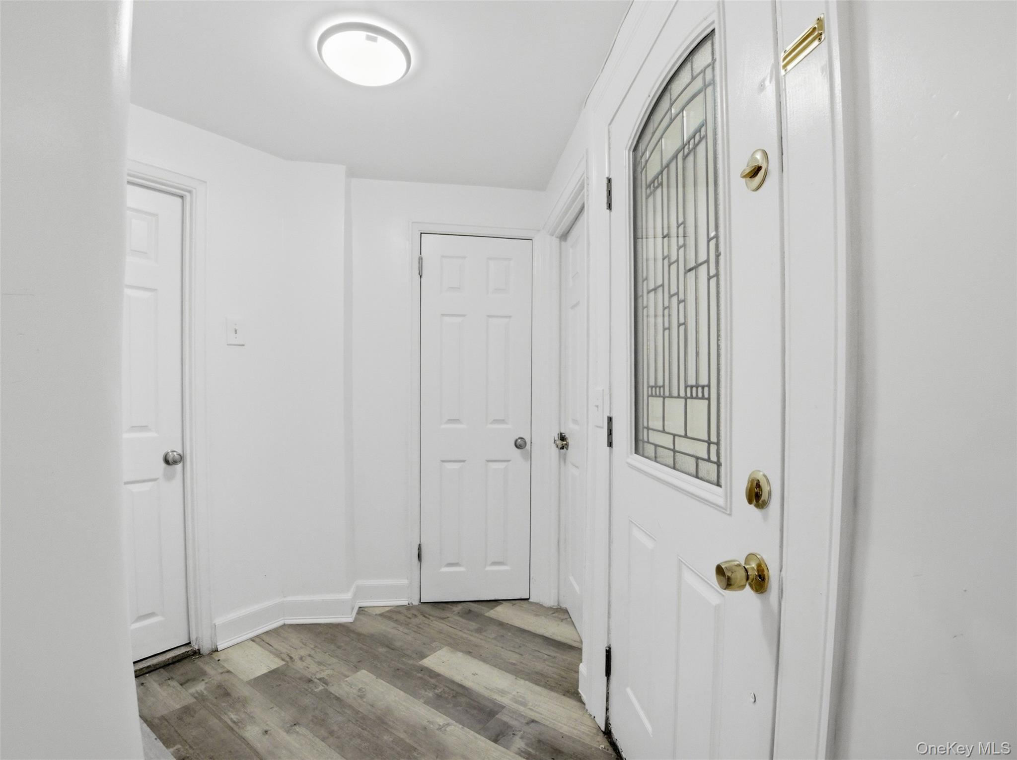 762 Brady Avenue, Unit Ground photo 7