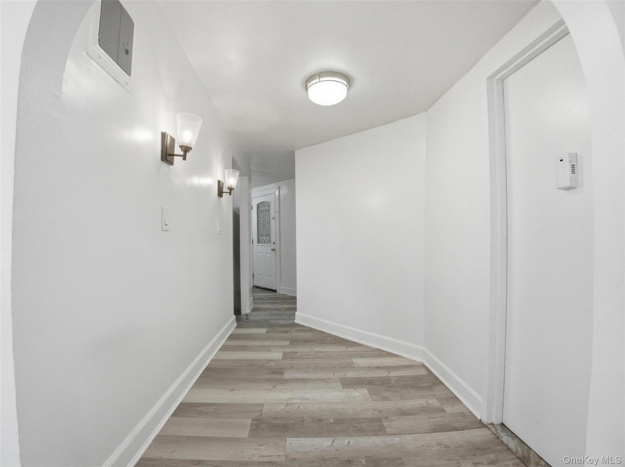 762 Brady Avenue, Unit Ground photo 8