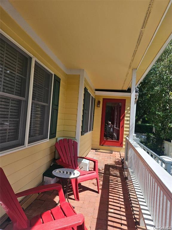 10 Phyllis Road – For Sale photo 2
