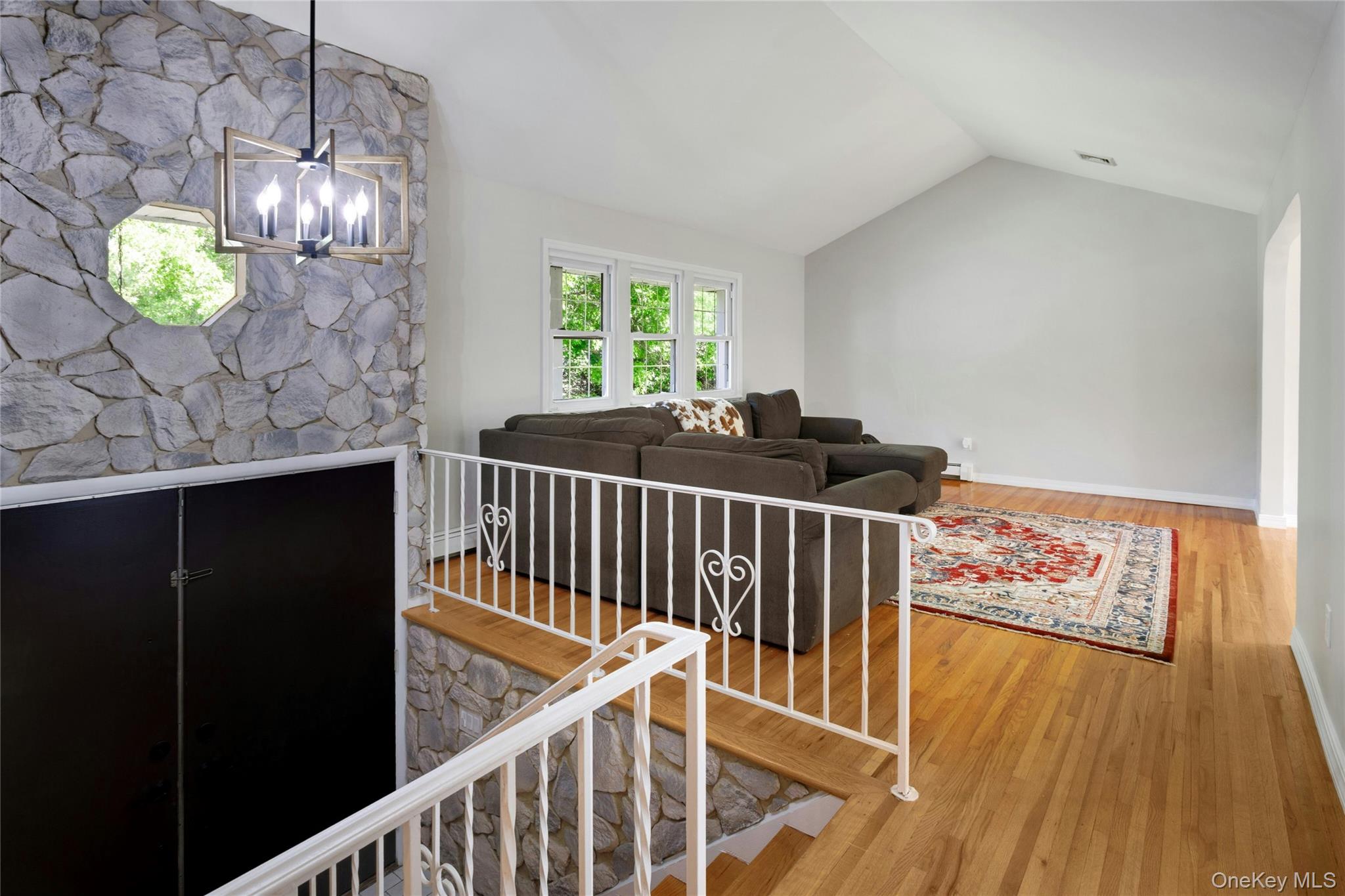 568 Saw Mill River Road – For Sale photo 6